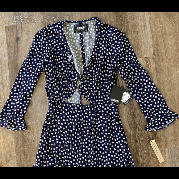 NWT REFORMATION | Floral Heidi - Blue Daisy Sz 4 - Picture 9 of 9
